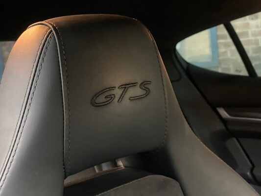 Porsche Panamera GTS 4.8 V8 Sport-Chrono 441hp 2014, G-250-RV