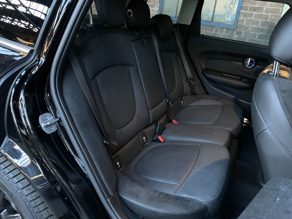 Mini Clubman Cooper S ALL4 -John Cooper Works- 192pk 2021, X-890-FV -Fabrieksgarantie-