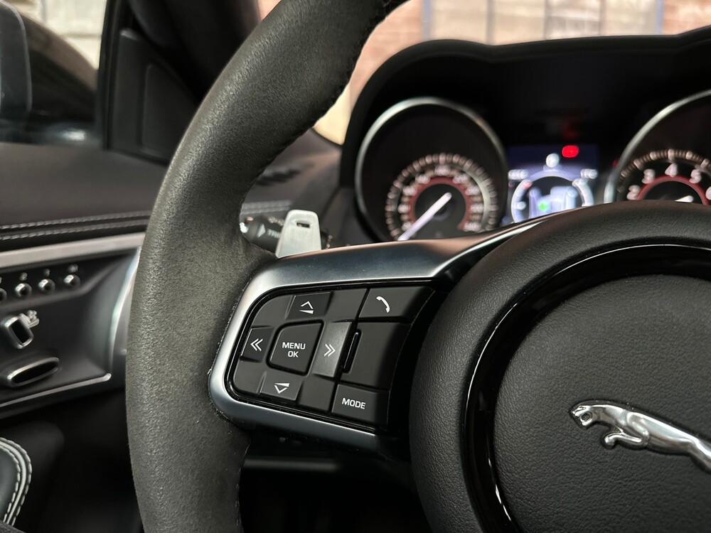 Jaguar F-TYPE SVR 5.0 V8 Coupé AWD BLACK-EDITION 575hp 2018, N-982-JF