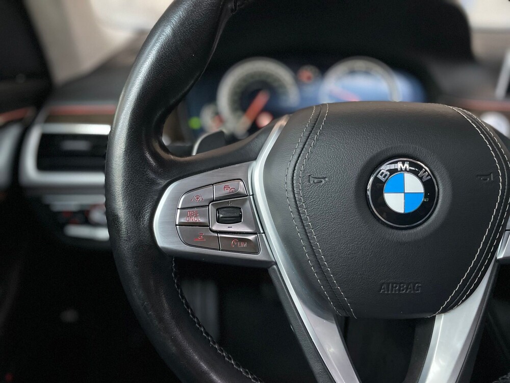 BMW 750Li High Executive 449hp 2016 7-Series, PL-586-X