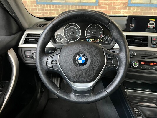 BMW 318d High Executive F30 143pk 2015 3-serie, XV-307-K