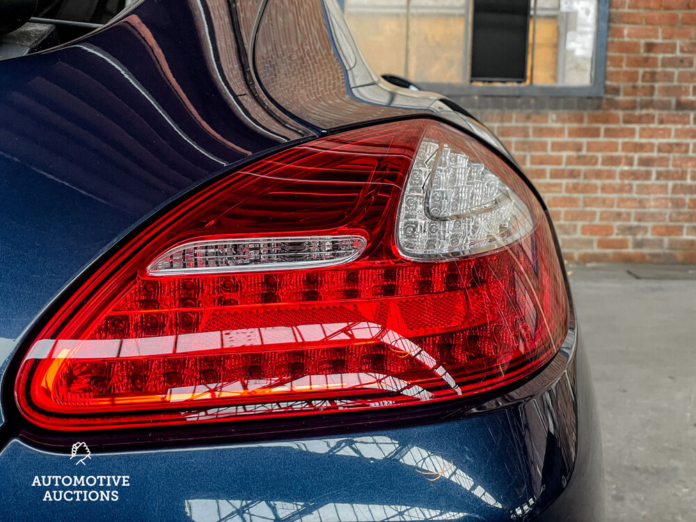Porsche Panamera 4S 4.8 V8 400hp 2010
