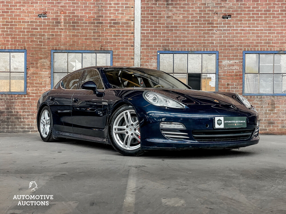 Porsche Panamera 4S 4.8 V8 400hp 2010