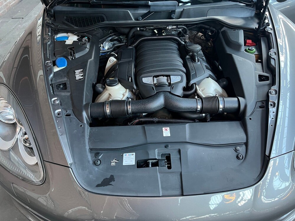 Porsche Cayenne S 4.8 V8 400hp 2011 Sport-Chrono