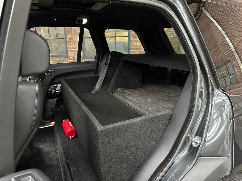 Land Rover - Vogue - Range Rover 4.4 SDV8 Vogue - Personenauto