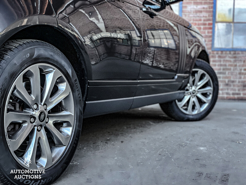 Land Rover - Vogue - Range Rover 4.4 SDV8 Vogue - Personenauto