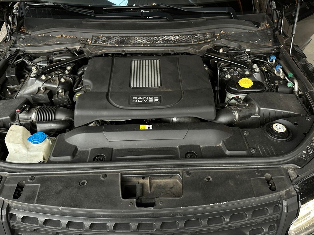 Land Rover - Vogue - Range Rover 4.4 SDV8 Vogue - Personenauto