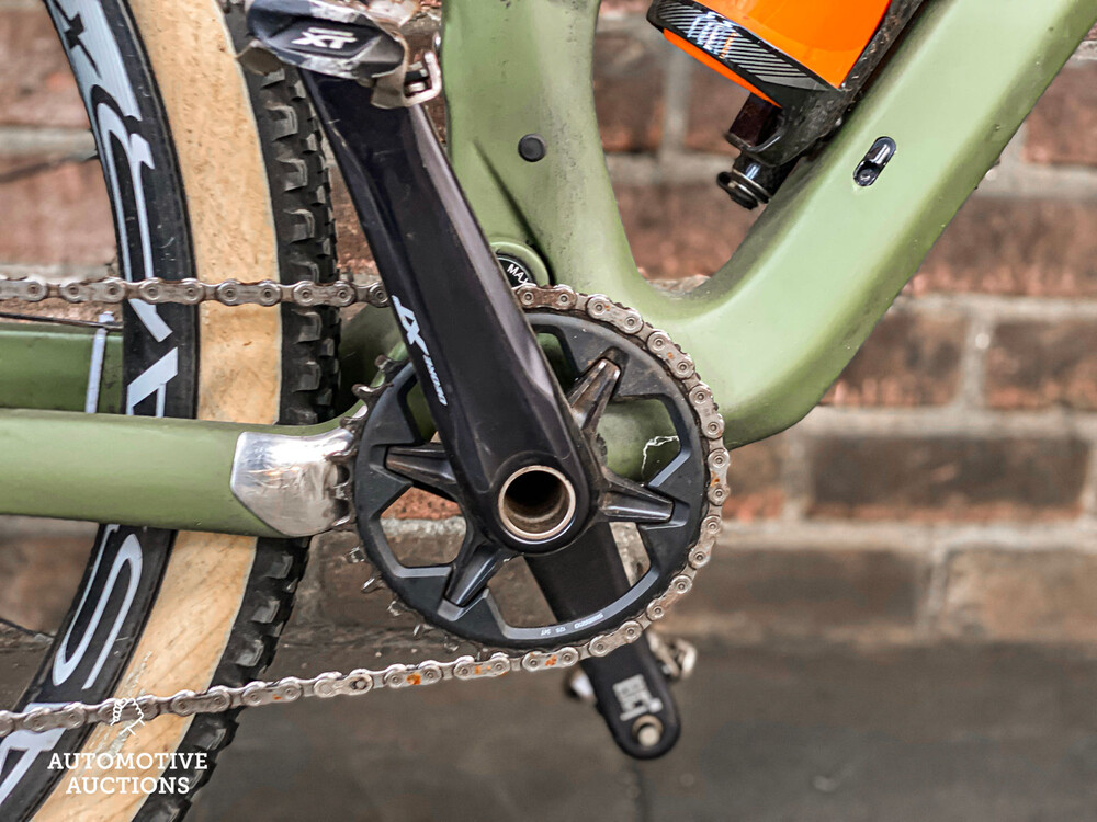 Apex Reliqevo Mountain Bike