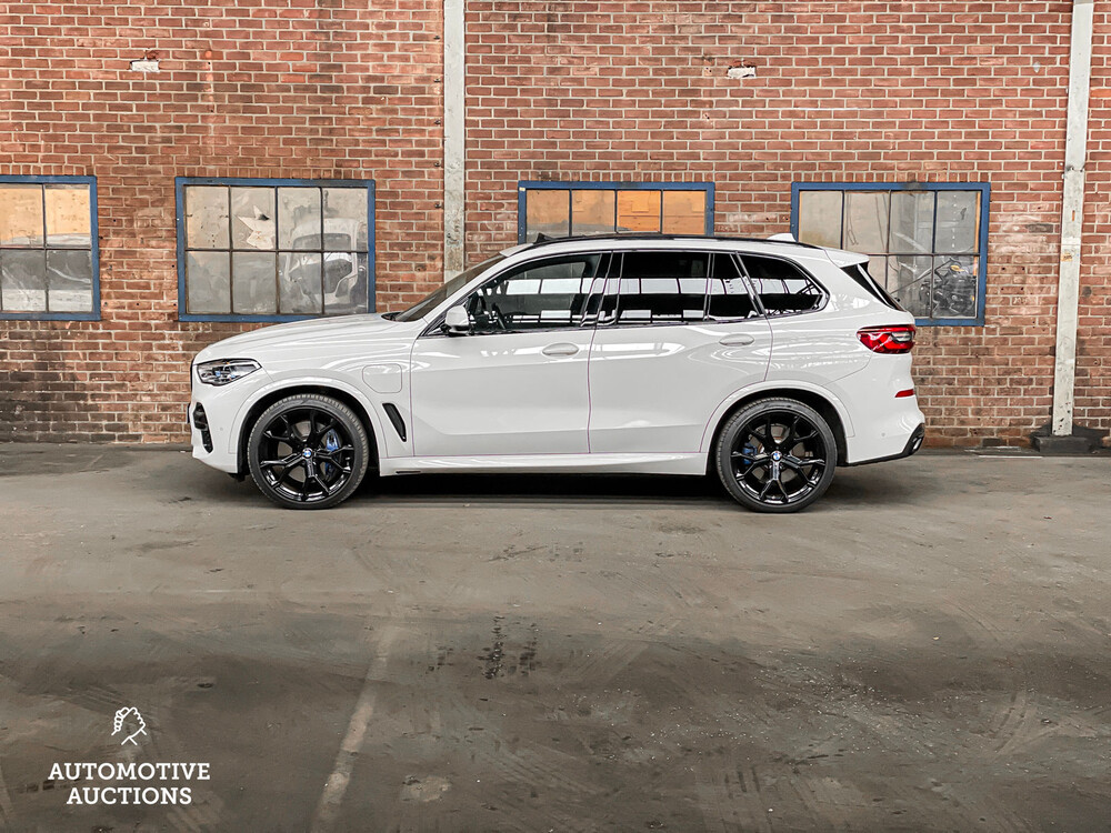 BMW X5 xDrive45e M-Sport High Executive 394pk 2022, X-076-HZ -Fabrieksgarantie