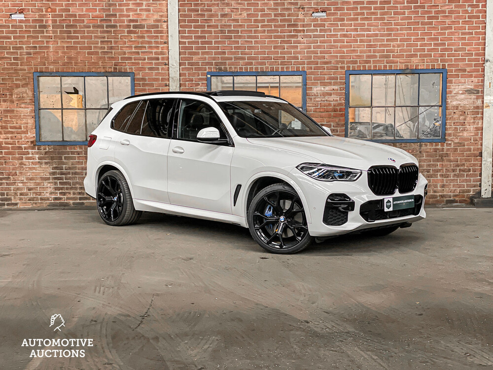BMW X5 xDrive45e M-Sport High Executive 394pk 2022, X-076-HZ -Fabrieksgarantie