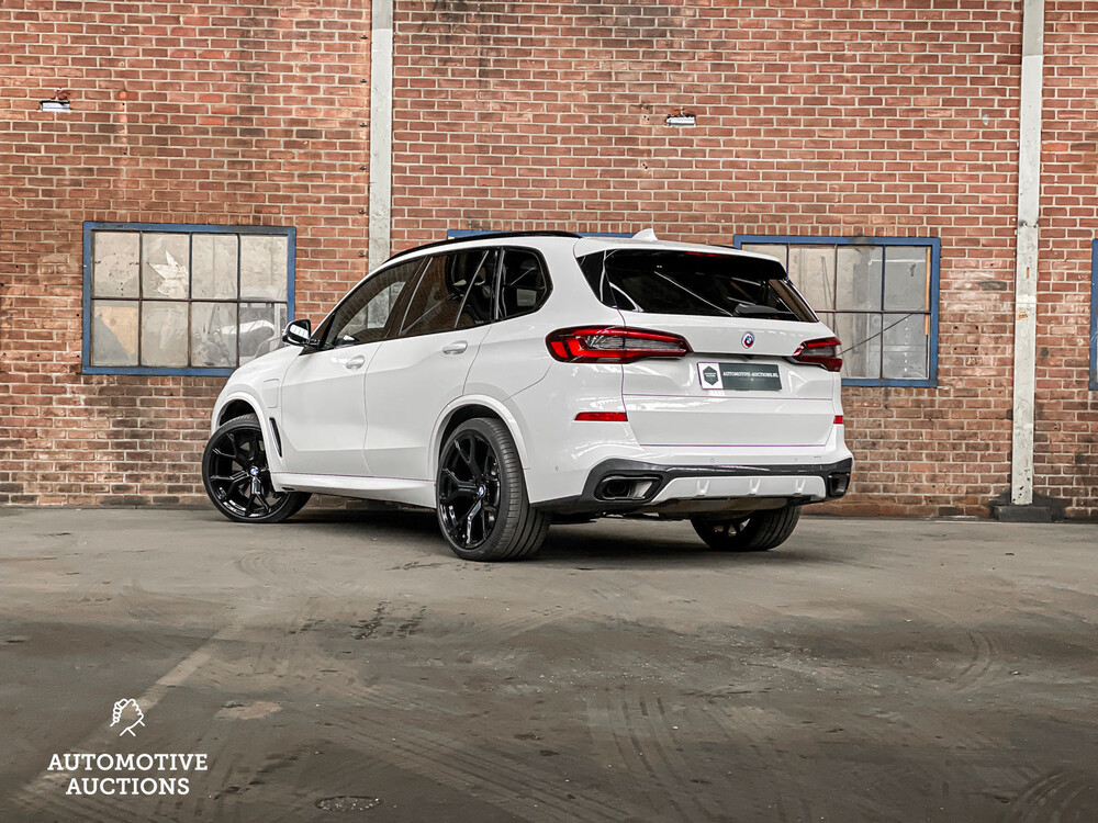 BMW X5 xDrive45e M-Sport High Executive 394pk 2022, X-076-HZ -Fabrieksgarantie