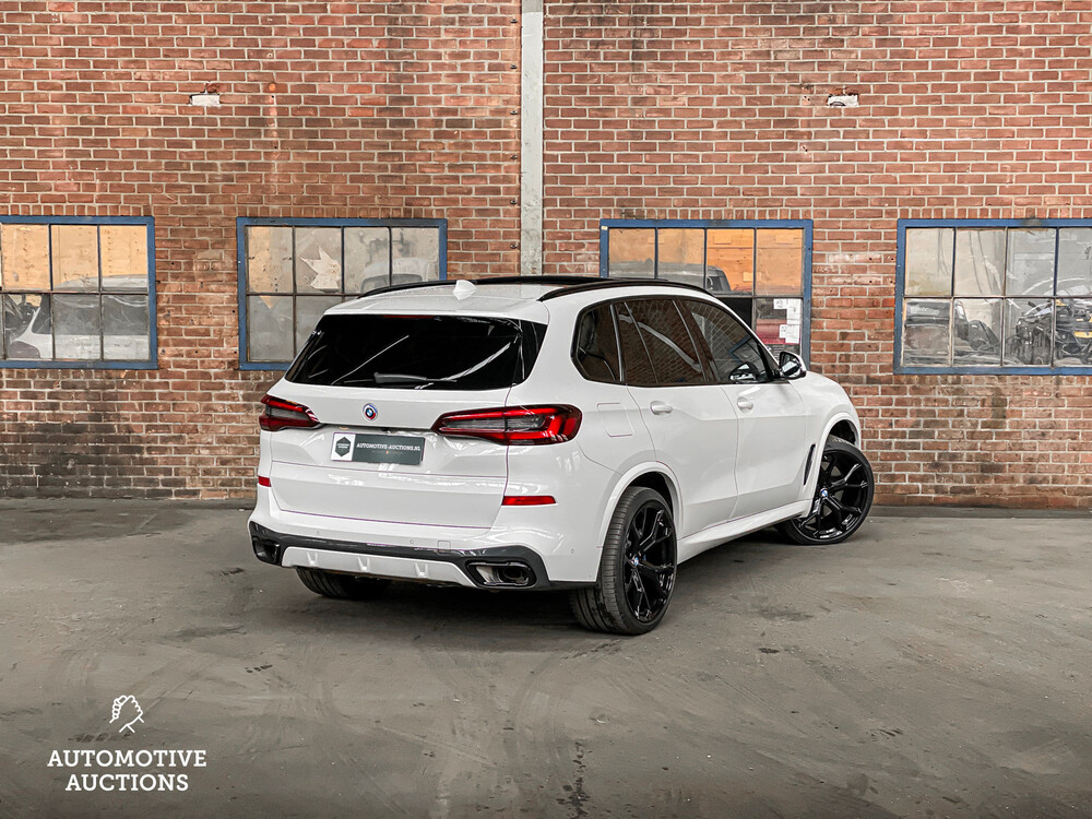 BMW X5 xDrive45e M-Sport High Executive 394pk 2022, X-076-HZ -Fabrieksgarantie
