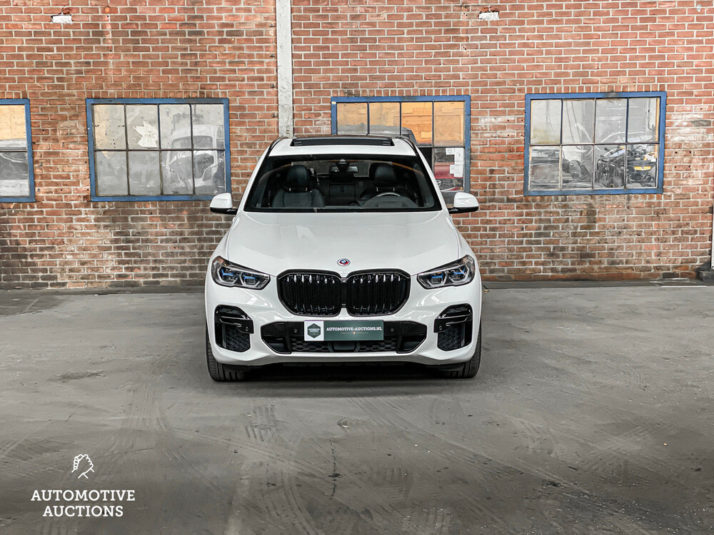 BMW X5 xDrive45e M-Sport High Executive 394pk 2022, X-076-HZ -Fabrieksgarantie