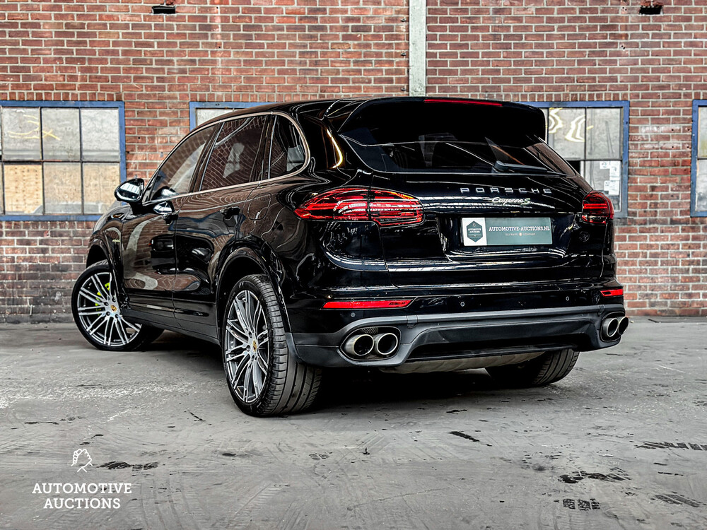 Porsche Cayenne S E-Hybrid 3.0 V6 416pk 2015 -Orig. NL- Plug-In Hybride, HF-230-S