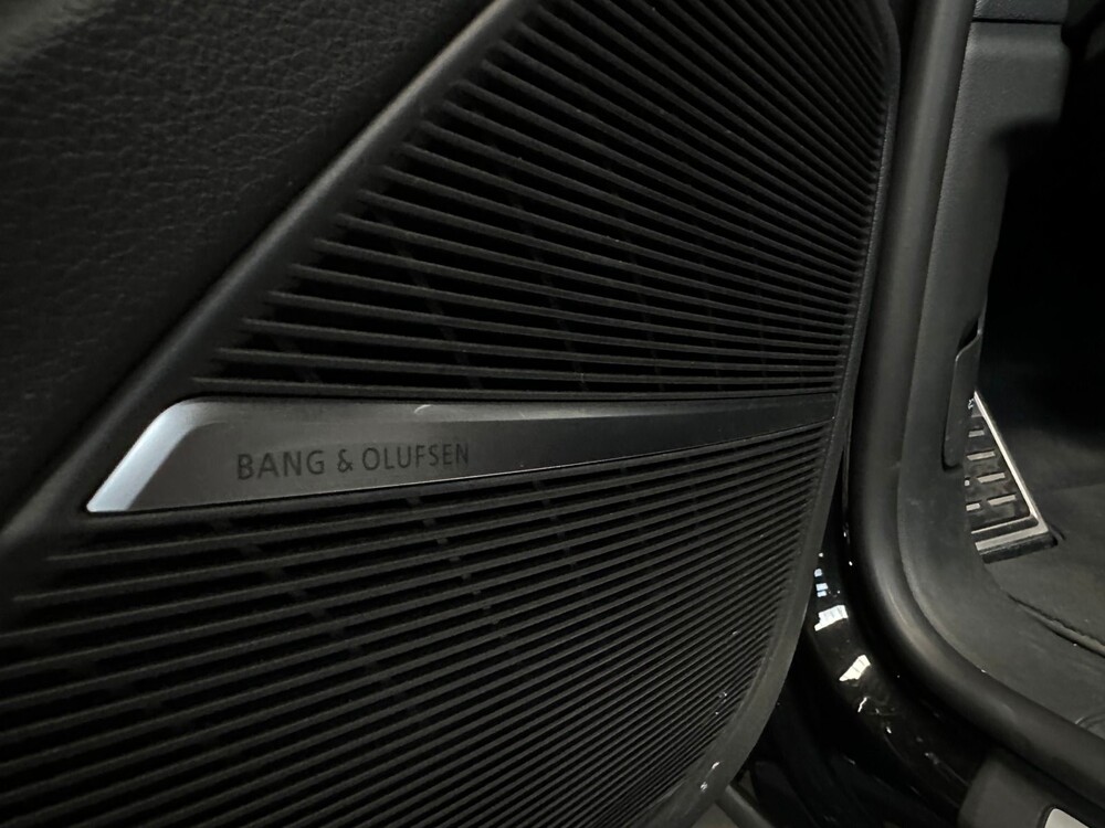 Audi Q8 S-Line 50 TDI Qauttro -CARBON- 286pk 2023 -Fabrieksgarantie-