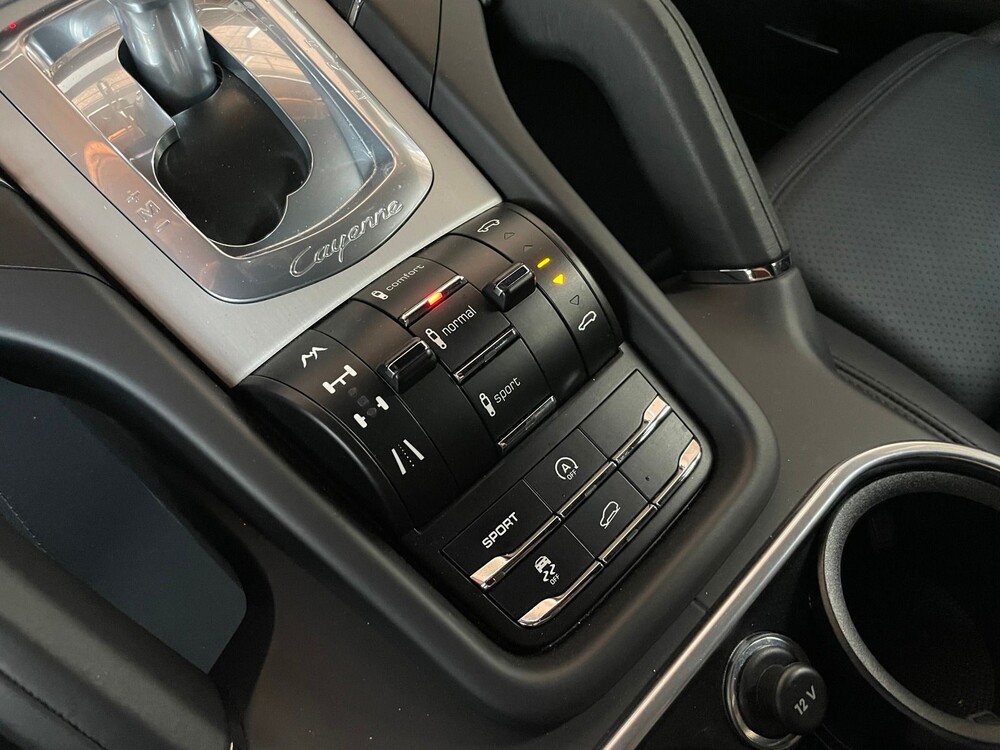 Porsche Cayenne Turbo 4.8 V8 500pk 2012