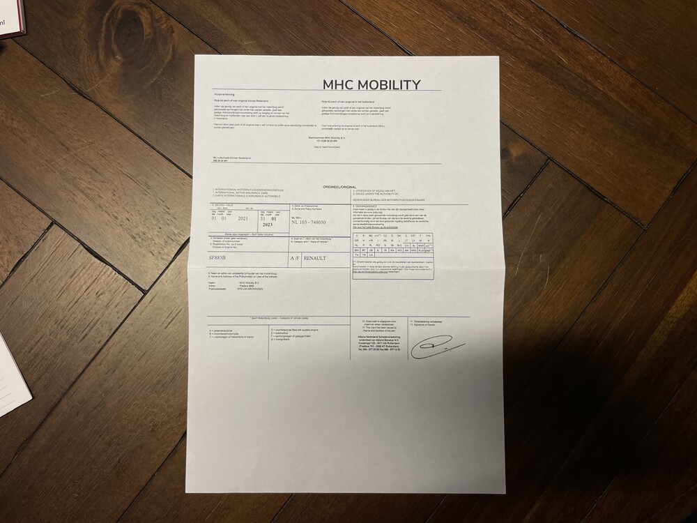 Renault Mégane Estate 1.2 TCe Limited 132hp 2018 -Orig. NL-, SF-883-B