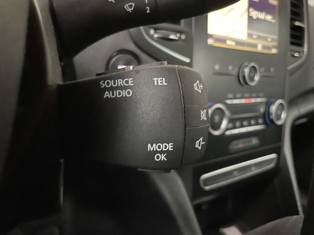 Renault Mégane Estate 1.2 TCe Limited 132hp 2018 -Orig. NL-, SF-883-B