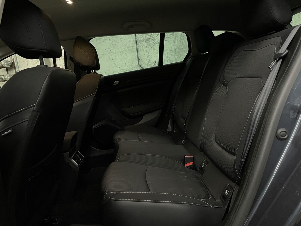 Renault Mégane Estate 1.2 TCe Limited 132hp 2018 -Orig. NL-, SF-883-B