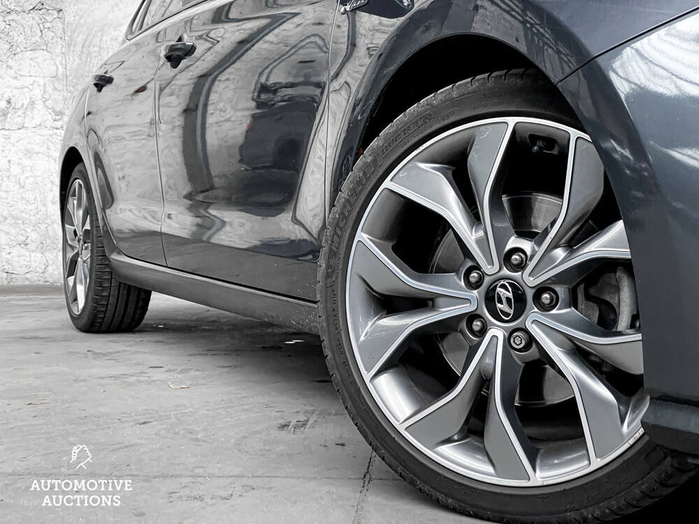 Hyundai i30 Fastback 1.4 T-GDI N Line 140hp 2019 -Orig. NL-, ZJ-954-G