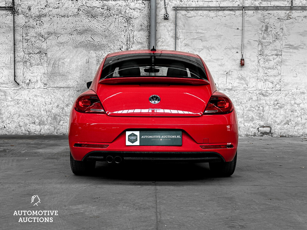 Volkswagen Beetle S 2.0 122hp 2018