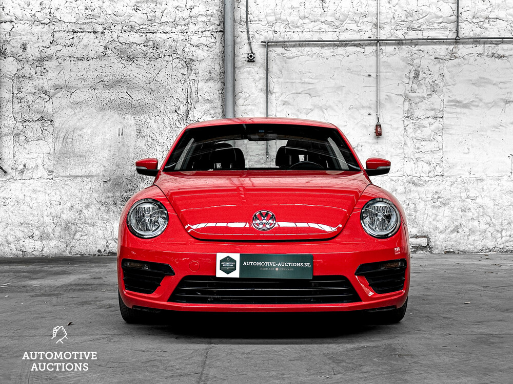 Volkswagen Beetle S 2.0 122hp 2018