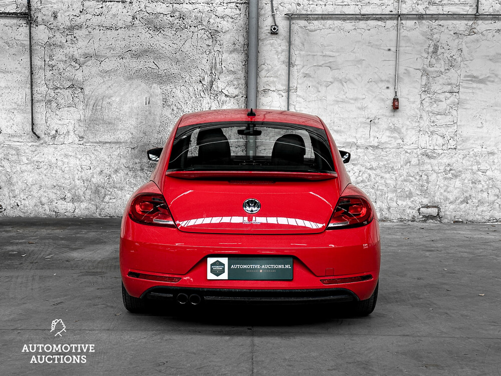 Volkswagen Beetle S 2.0 122hp 2018