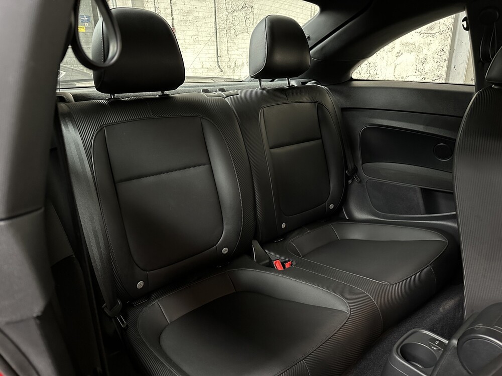 Volkswagen Beetle S 2.0 122hp 2018