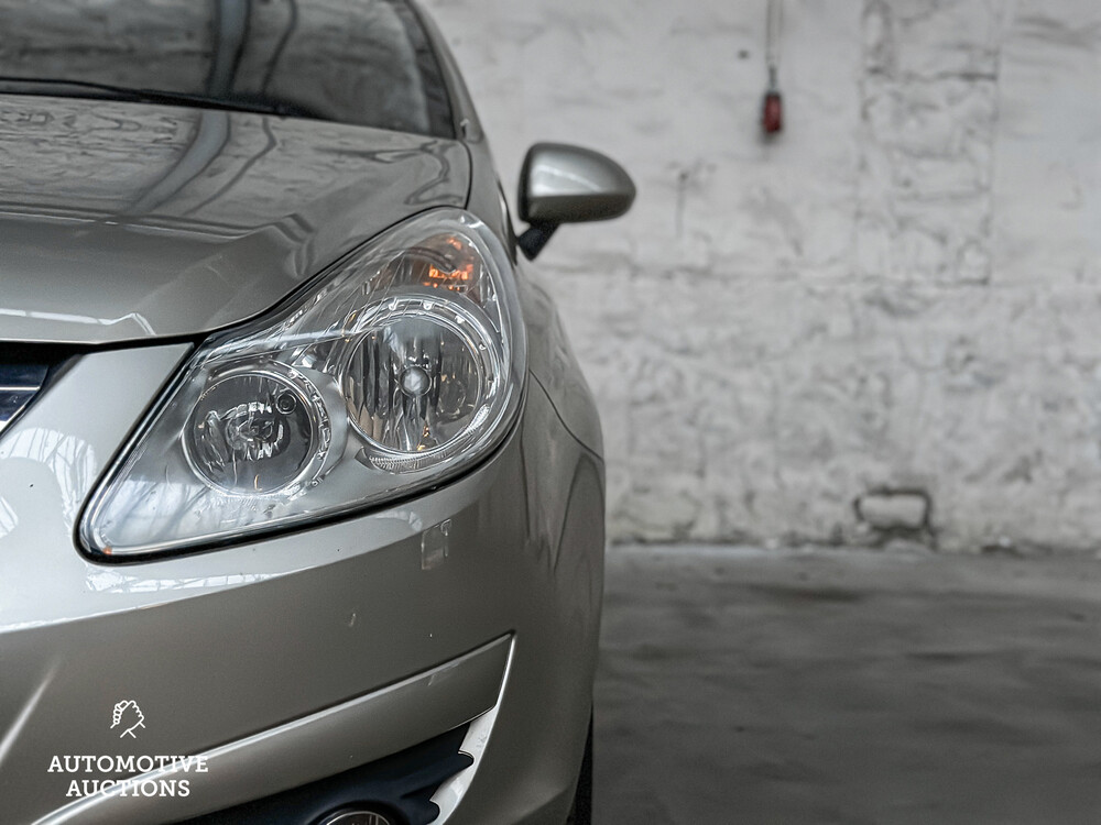 Opel Corsa 1.4-16V Business 90PS 2008, GV-214-L
