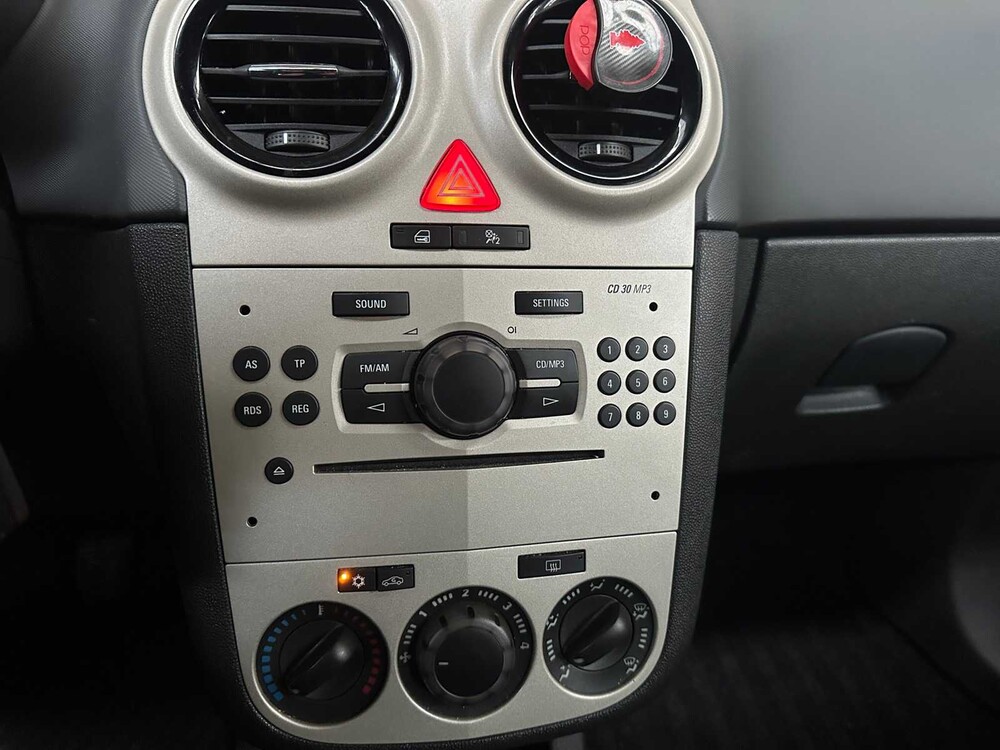 Opel Corsa 1.4-16V Business 90PS 2008, GV-214-L