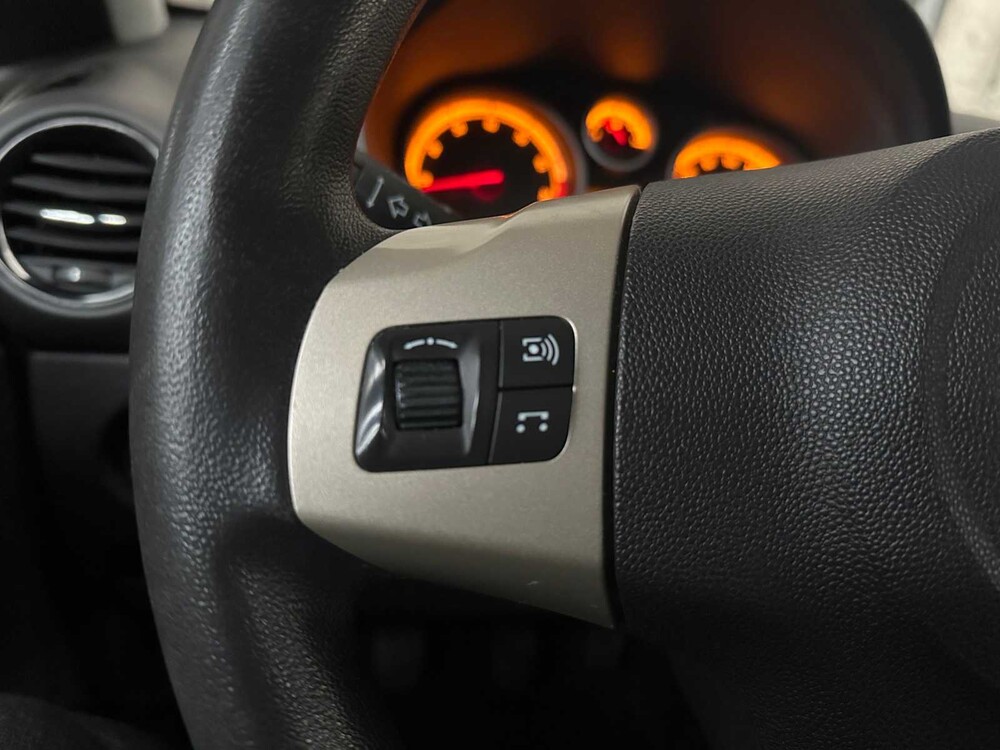 Opel Corsa 1.4-16V Business 90PS 2008, GV-214-L