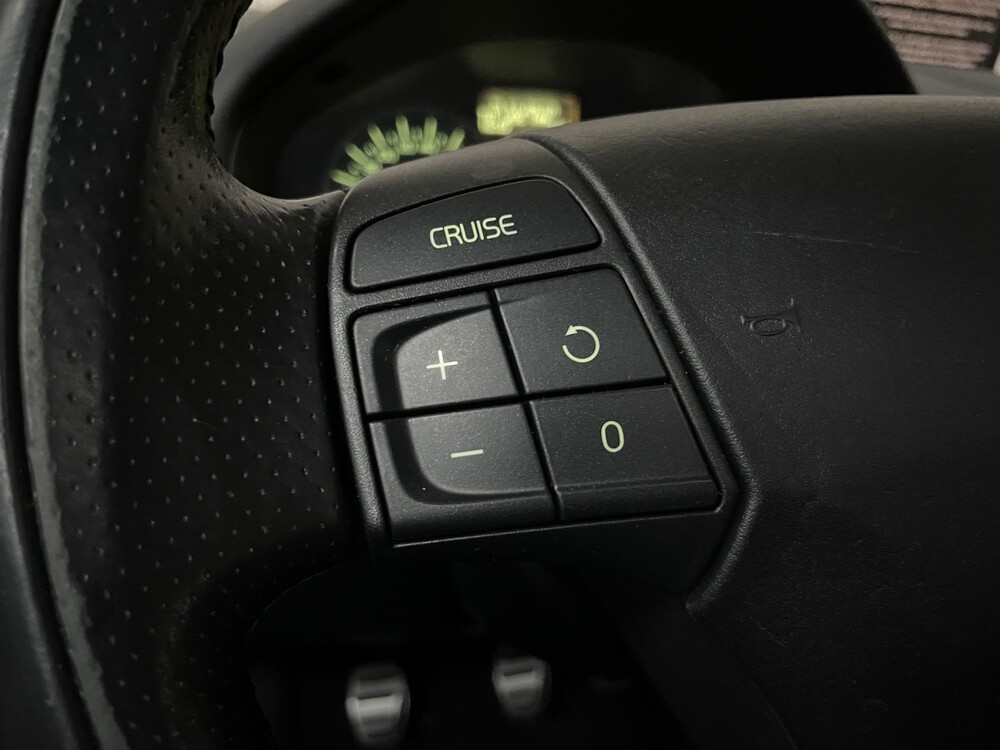 Volvo C30 1.6 D2 R-edition 114PS 2012 -Orig. NL-, 56-XJZ-5