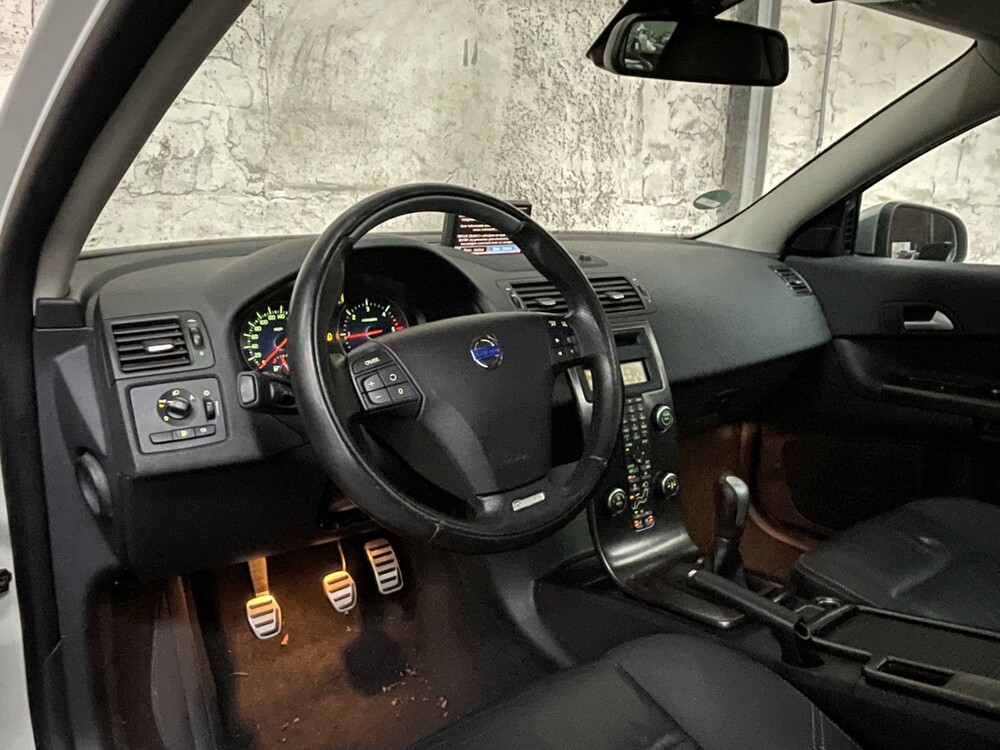 Volvo C30 1.6 D2 R-edition 114PS 2012 -Orig. NL-, 56-XJZ-5