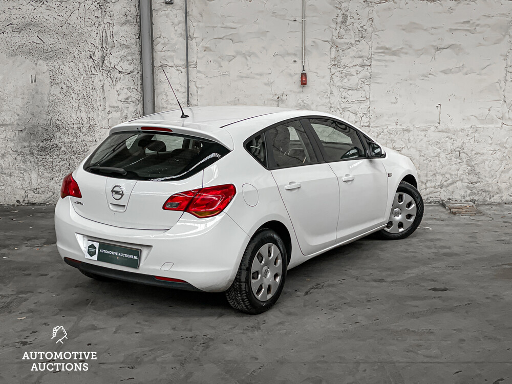 Opel Astra 1.6 Edition 116HP 2011, JZ-203-F