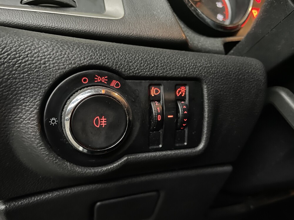 Opel Astra 1.6 Edition 116HP 2011, JZ-203-F