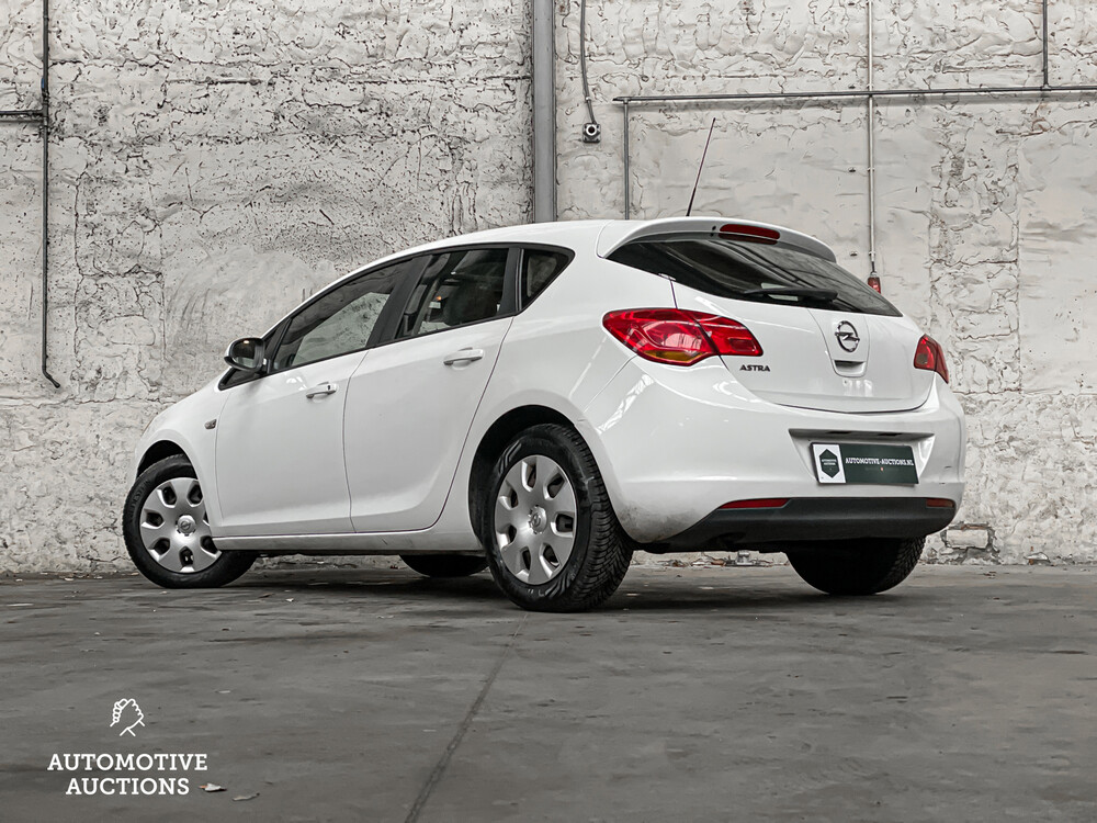 Opel Astra 1.6 Edition 116HP 2011, JZ-203-F