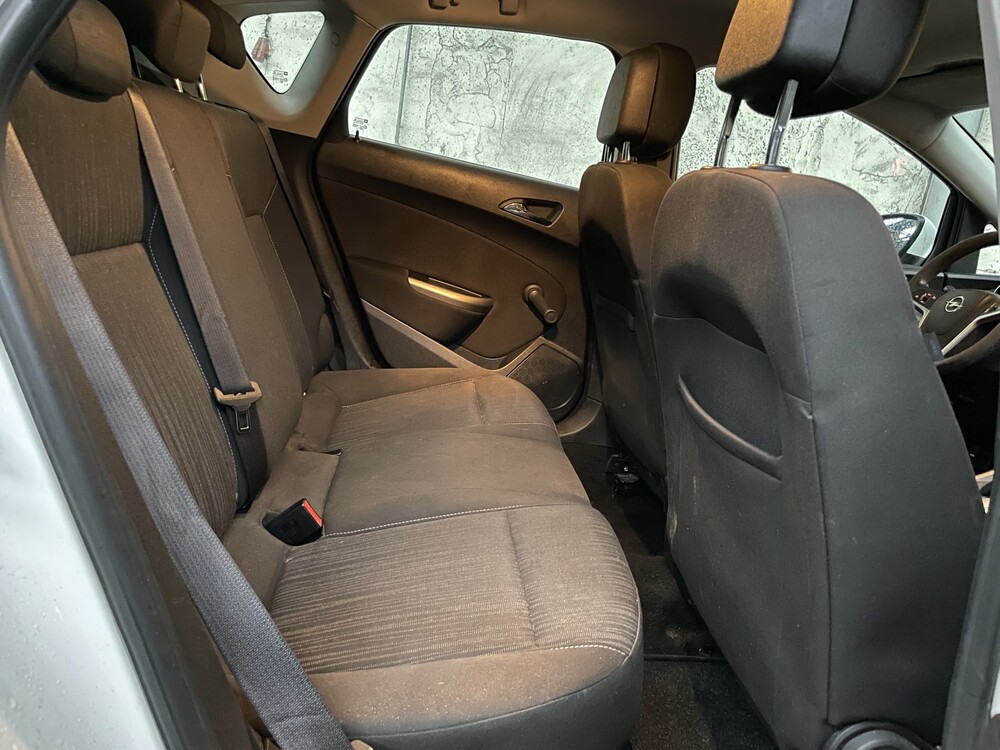 Opel Astra 1.6 Edition 116HP 2011, JZ-203-F