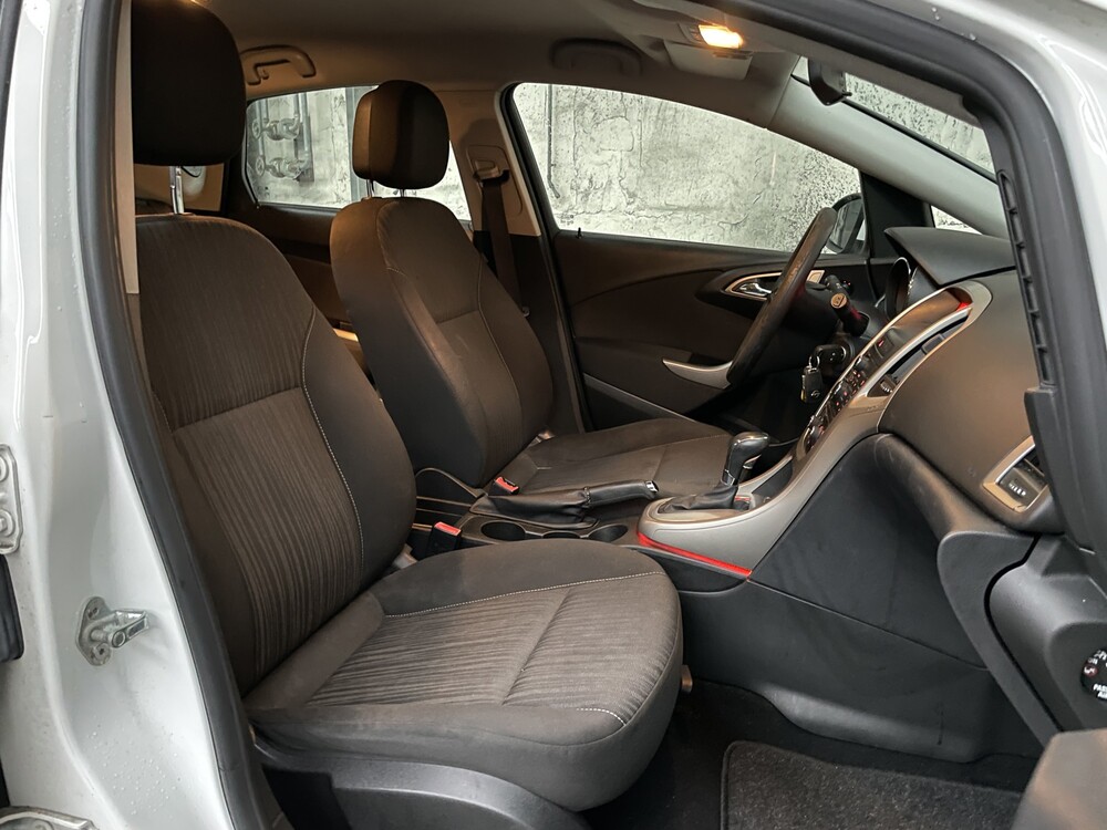 Opel Astra 1.6 Edition 116HP 2011, JZ-203-F