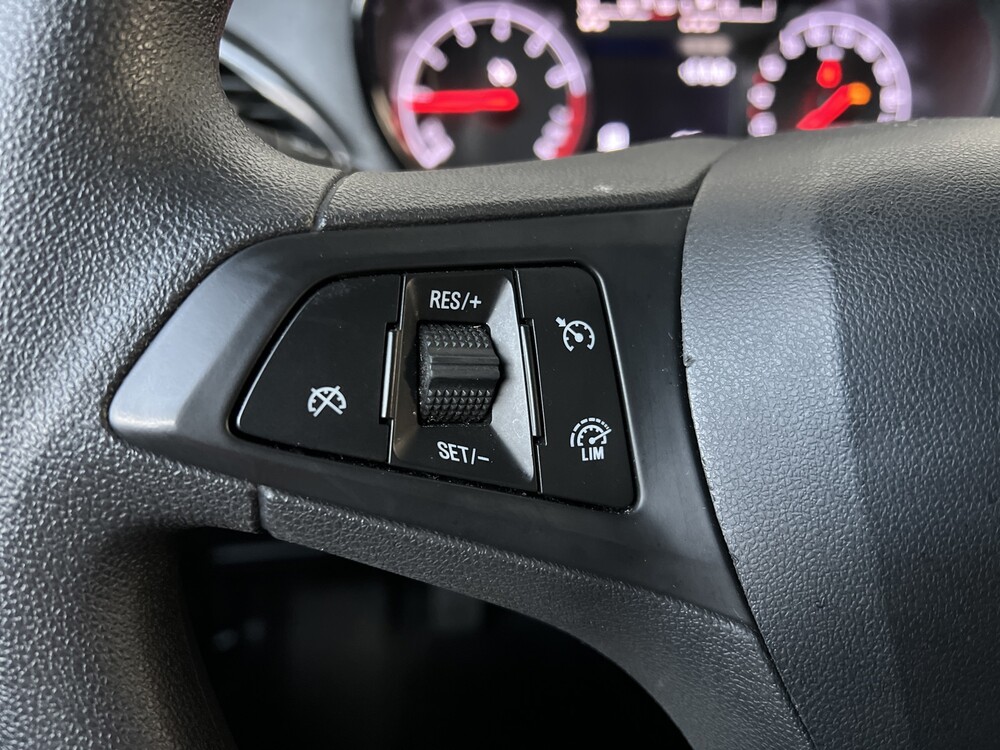 Opel KARL 1.0 Rocks Online Edition 73hp 2019 -Orig. NL-, ZH-257-R