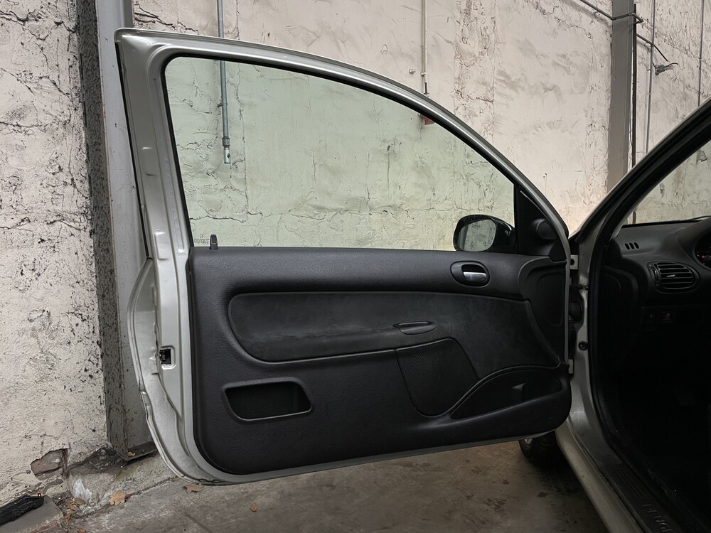 Peugeot 206 1.6-16V XS 109HP 2004, Orig. EN 81-PL-JR