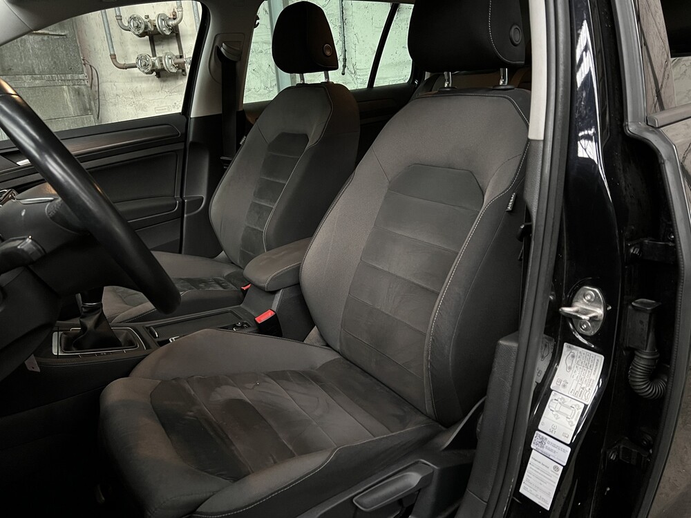 Volkswagen Golf Variant 1.0 TSI CL Bns 110HP 2017, Orig. EN RG-004-J