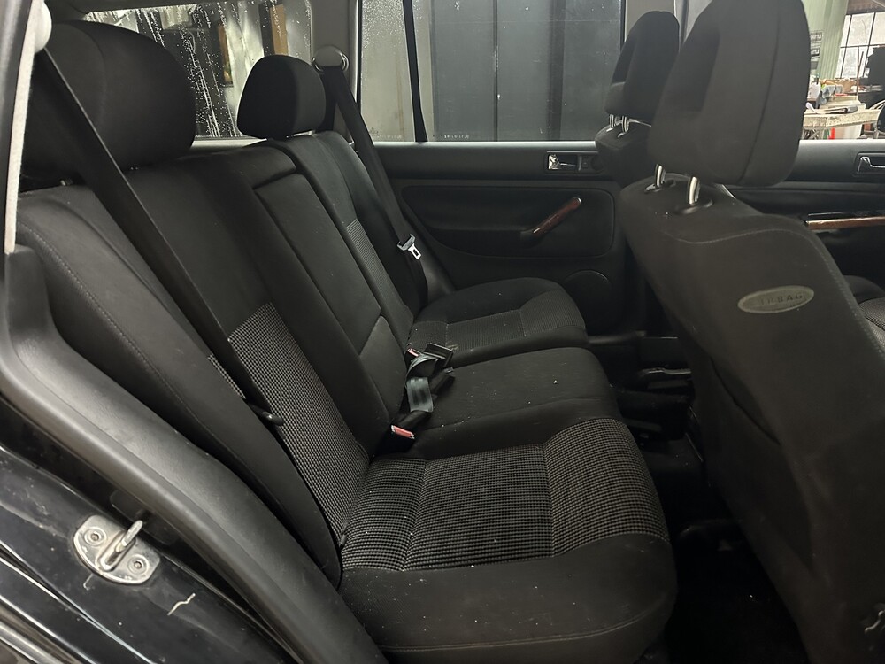 Volkswagen Bora Variant 2.3 V5 Highline 150hp 1999 -Orig. NL-, 52-DJ-BZ