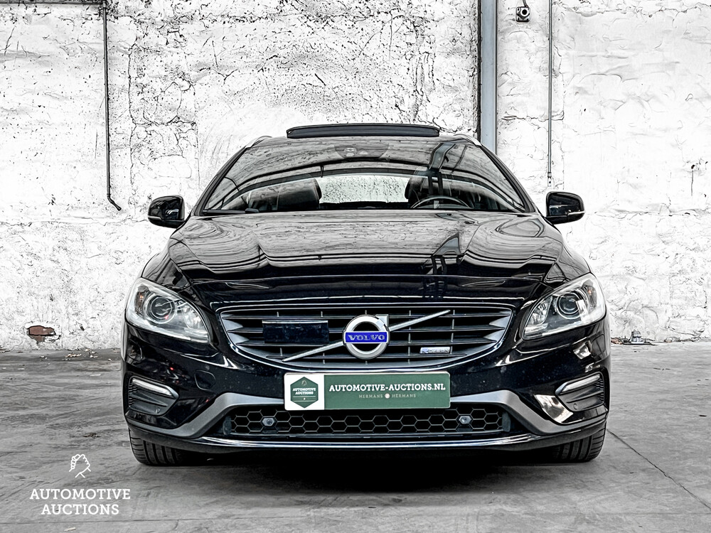 Volvo V60 2.4 D6 AWD Plug-In Hybrid R-Design 215PS 2014, -orig. GB- 6-XXZ-18