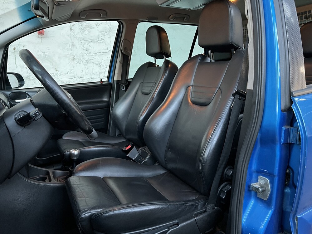 Opel Zafira 2.0-16V OPC 192pk 2002 -Orig. NL-, 15-LF-JT