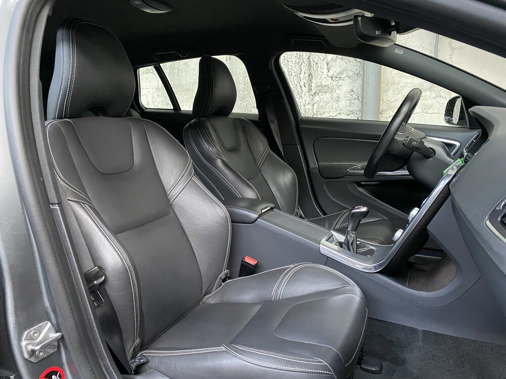 Volvo V60 2.0 D2 Polar+ Dynamic 120pk 2018 -Orig. NL-, SB-091-V