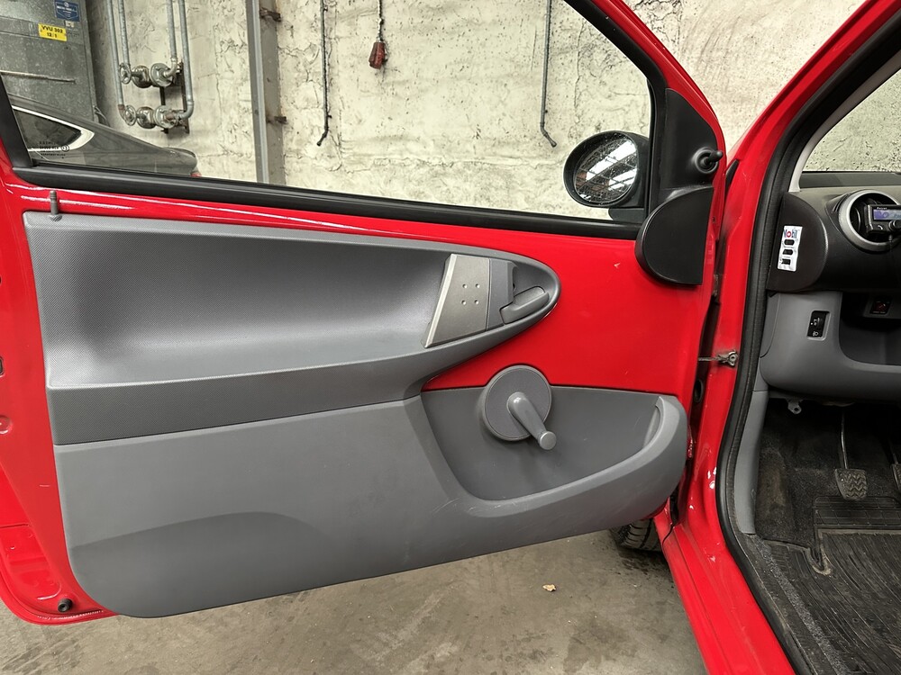 Citroen C1 1.0-12V Séduction 68PS 2006 -Orig. NL-, 17-TJ-LL