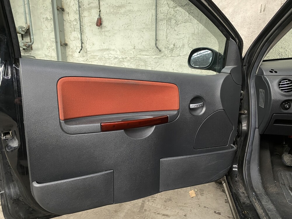 Citroen C2 1.4i Ligne Ambiance 73PS 2004 -Orig. NL-, 54-PB-FH