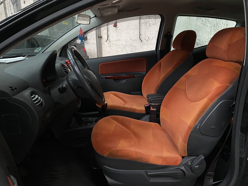 Citroen C2 1.4i Ligne Ambiance 73PS 2004 -Orig. NL-, 54-PB-FH