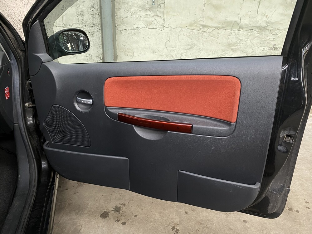 Citroen C2 1.4i Ligne Ambiance 73PS 2004 -Orig. NL-, 54-PB-FH