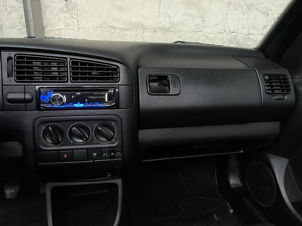 Volkswagen Golf Cabriolet 1.8 90PS 1995 -Orig. EN-, LX-XH-63